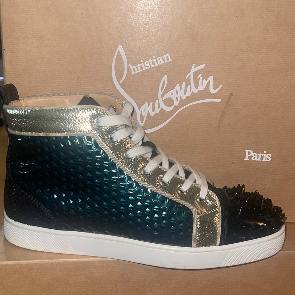 Red bottoms Christian Loui